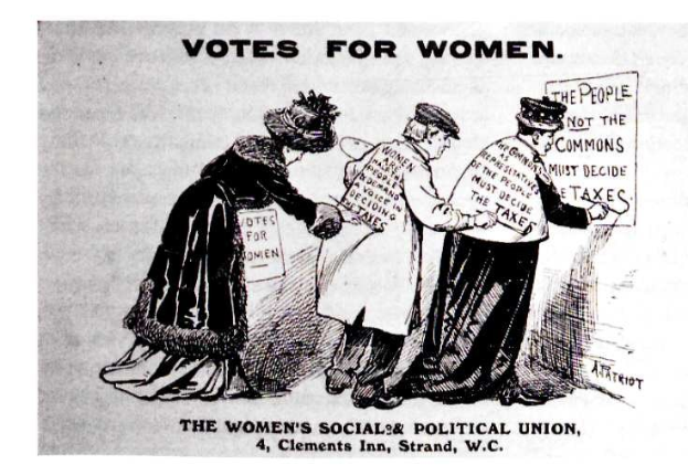 Zeichnung von drei Frauen in traditioneller Kleidung mit einem Papier, auf dem 'Frauenwahlrecht: Die Women's Social & Political Union' steht, vor einem hellblauen Himmel mit weißen Wolken.