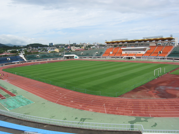Rasen-WG in Koblenz: Menschenansammlungen am Oberwerth-Stadion gehen weiter