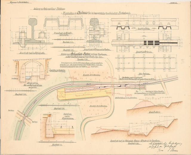 Altes Buch mit detaillierten Zeichnungen und Text eines Bahngeleiseplans auf dem Cover und den Seiten.